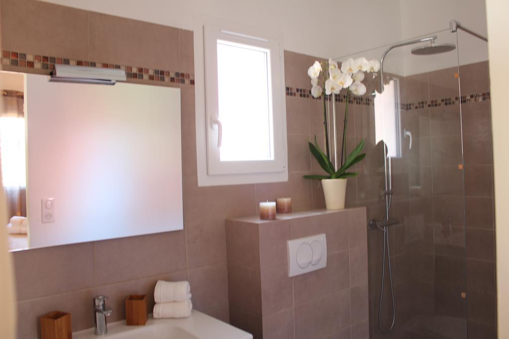 Cala Corsa - 3 Et 4 Cala Rossa Porto-vecchio - Entièrement Climatisées à 5 Minutes à Pied De La Cala Rossa Villa *